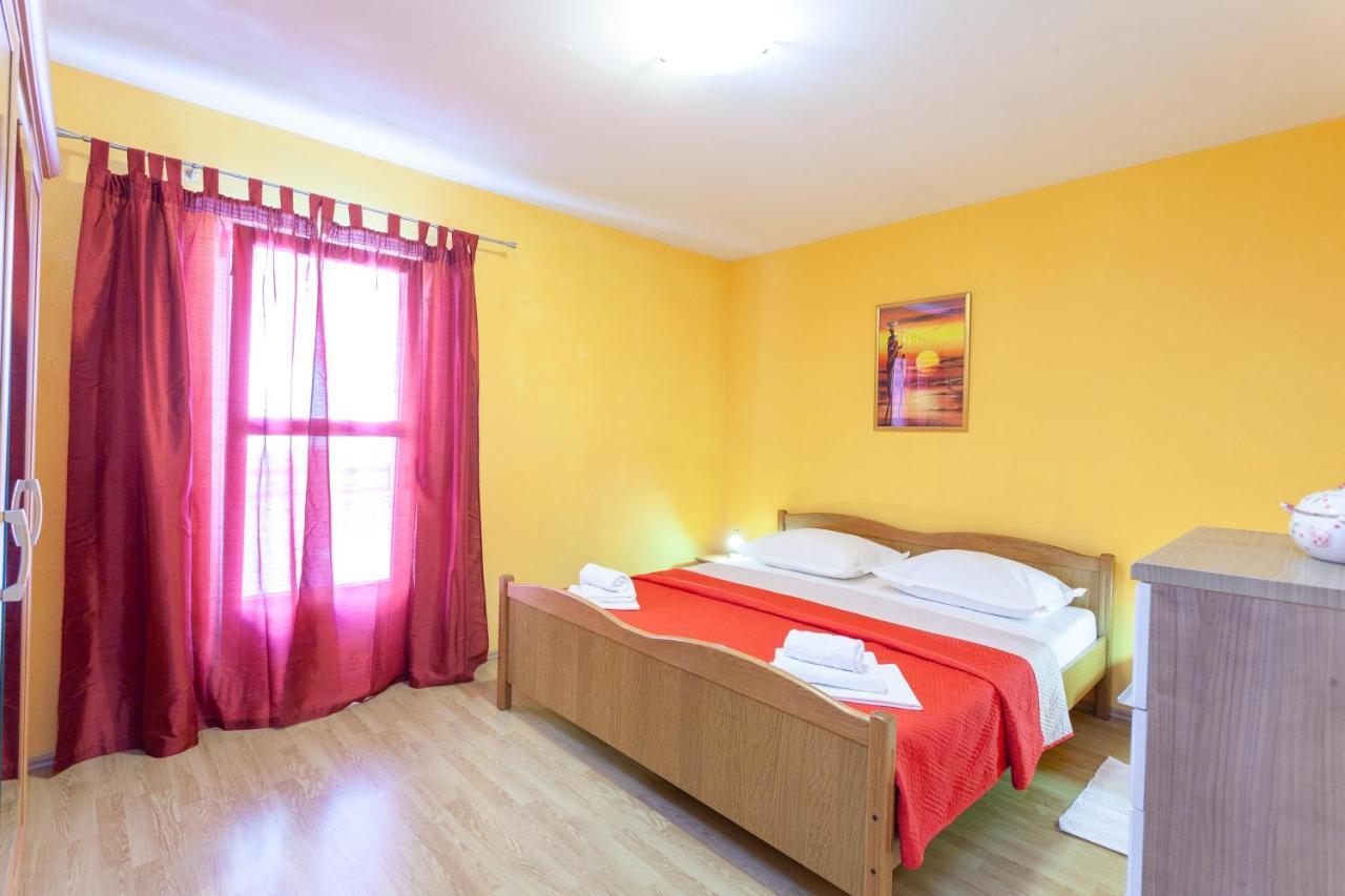 Apartman Prlic 3 Makarská Exteriér fotografie